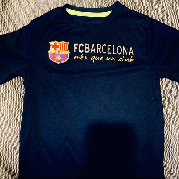 FC Barcelona athletic t-shirt - kids M - Picture 1 of 3